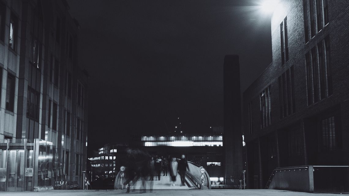 Tate Modern – Millennium Bridge